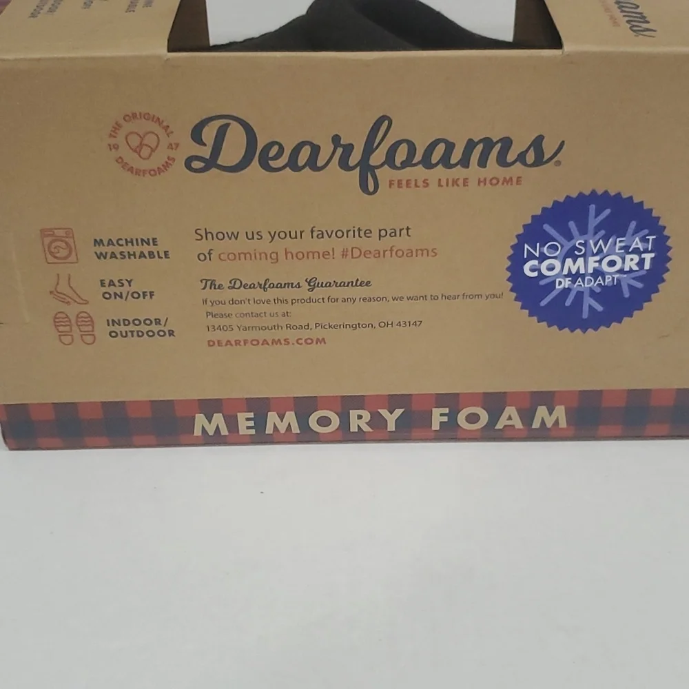 NWT DEARFOAMS MRNS SLIPPERS SIZE 9-10